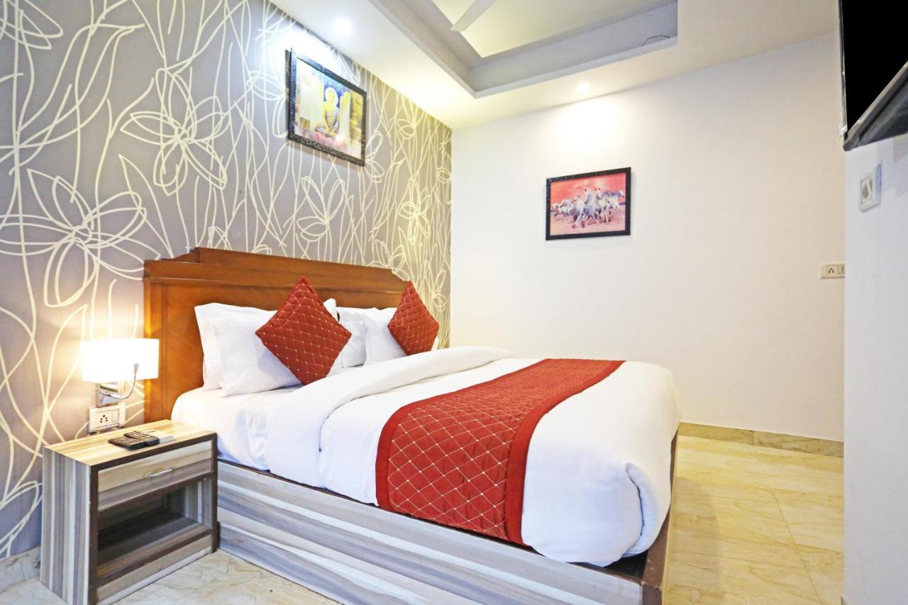 Hotel The Best Near Delhi Airport Nuova Delhi Esterno foto