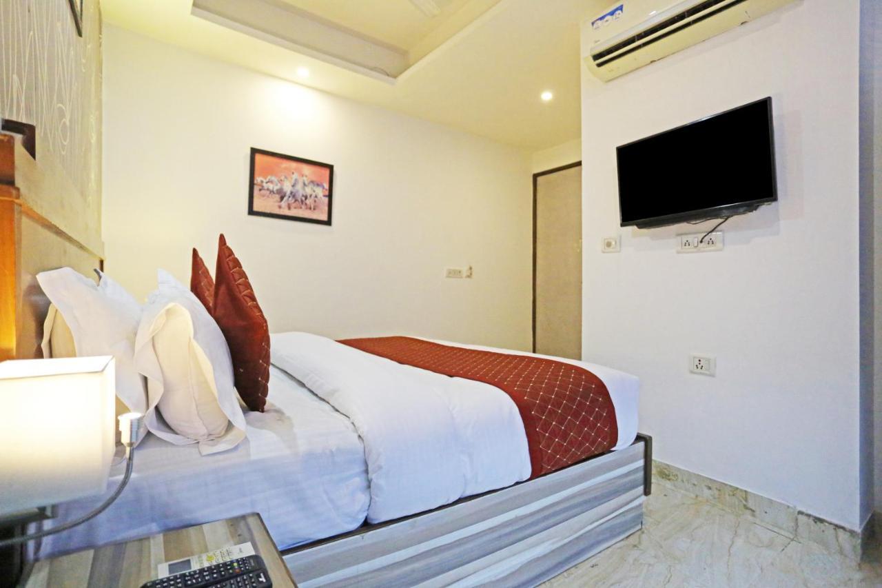 Hotel The Best Near Delhi Airport Nuova Delhi Esterno foto